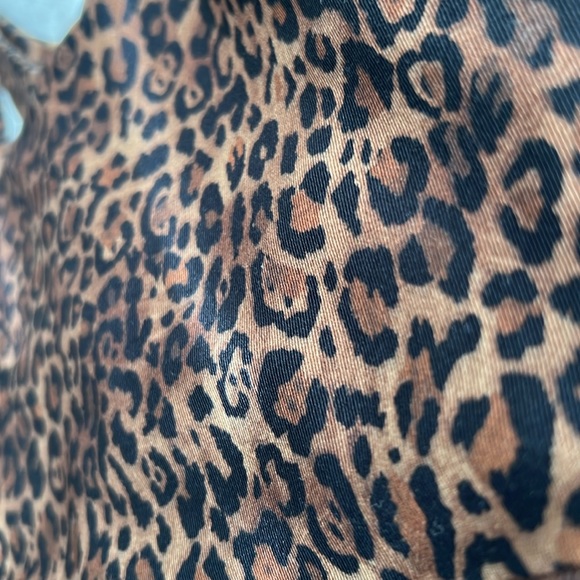 NWOT KiraGrace Kathryn Yoga Bra Animal Print Size Medium - Picture 2 of 12